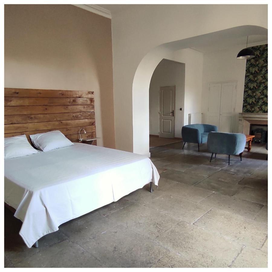 La Vigneronne Des Costieres Bed & Breakfast Vauvert Bagian luar foto
