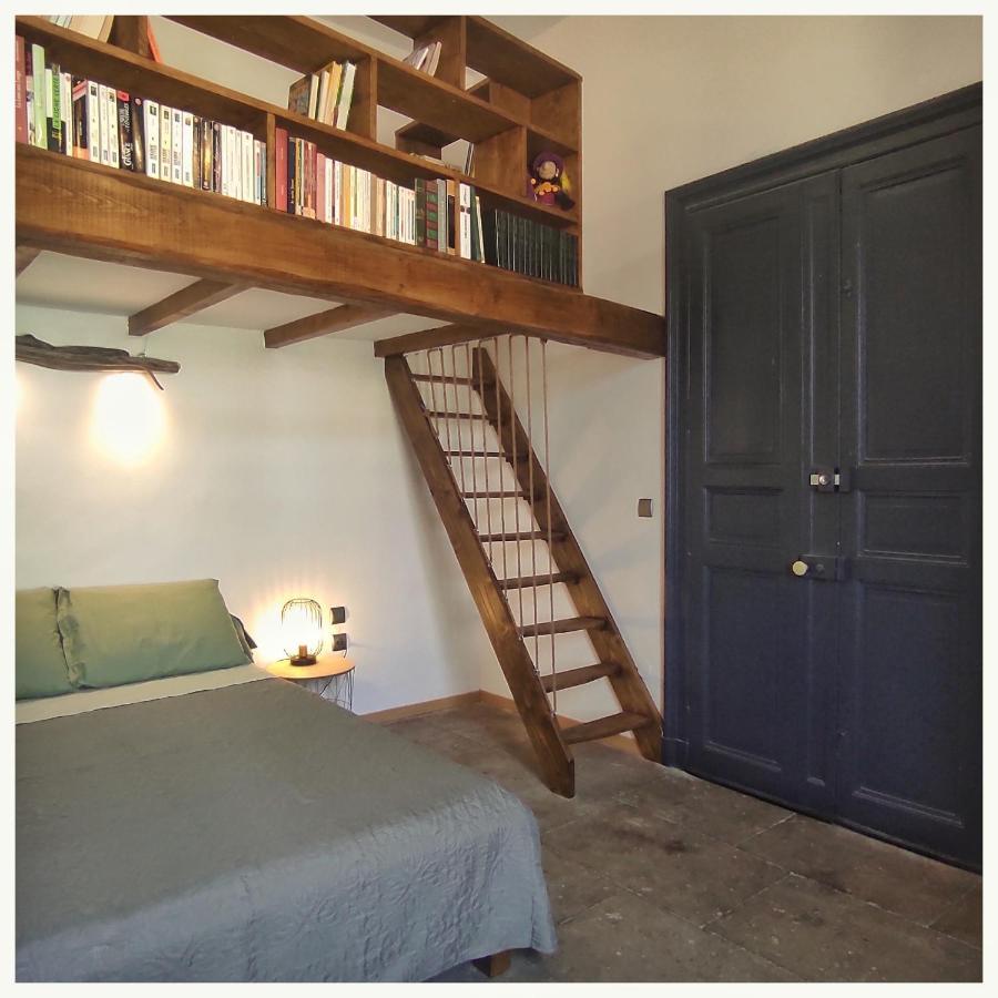 La Vigneronne Des Costieres Bed & Breakfast Vauvert Bagian luar foto
